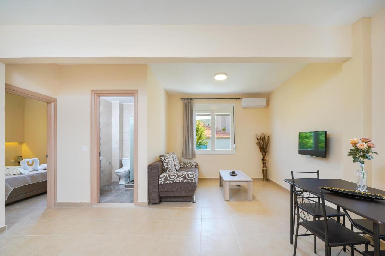 Theodore Apartments Skala Marion Exterior photo